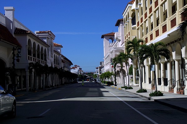 Palm Beach Street Scene